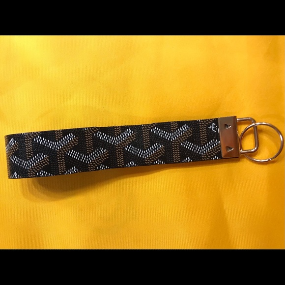Designer keychain - Picture 2 of 5